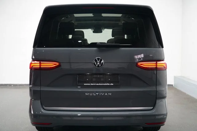 Volkswagen T7 Multivan – 7