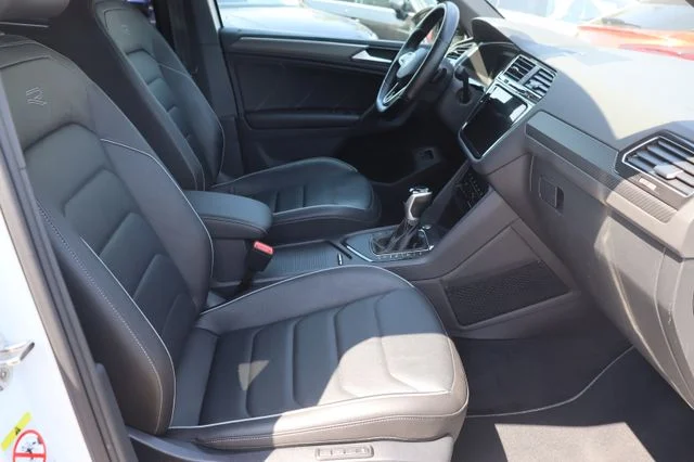 Volkswagen Tiguan – 10