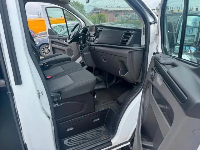 Ford Transit – 12
