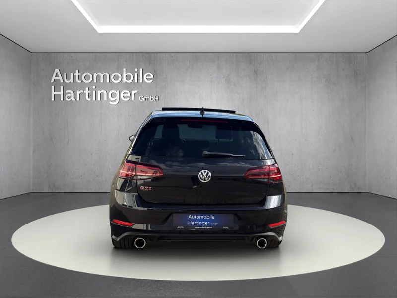 Volkswagen Golf – 5