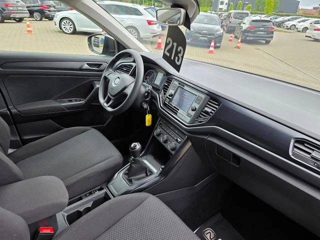 Volkswagen T-Roc – 19