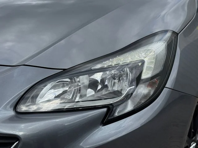 Opel Corsa – 3
