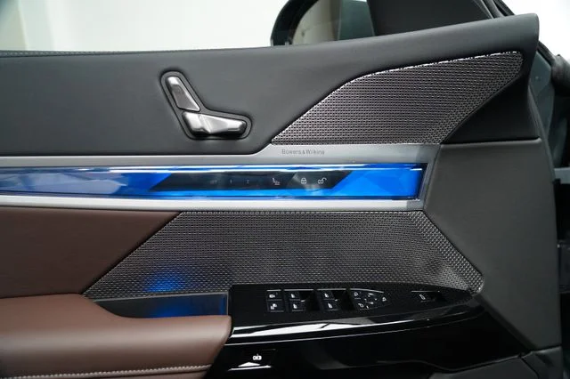 BMW 740 – 14