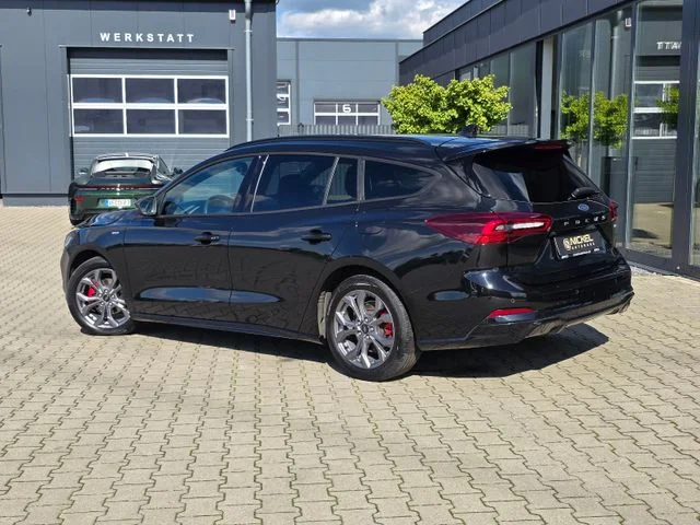 Ford Focus – 9
