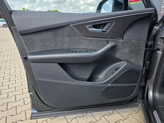 Audi SQ7 – 32
