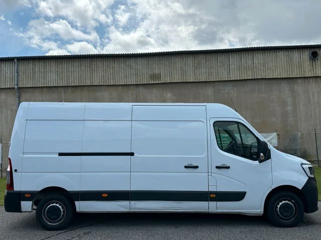 RENAULT Master – 4