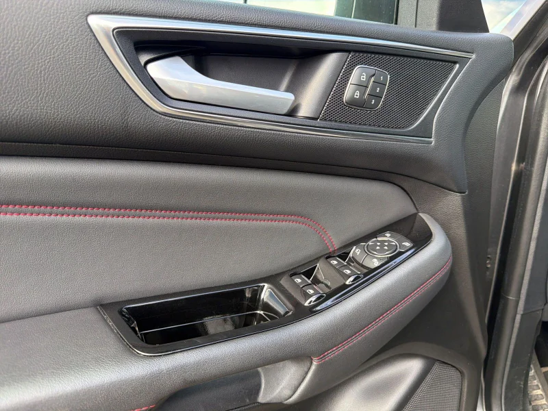Ford S-Max – 12