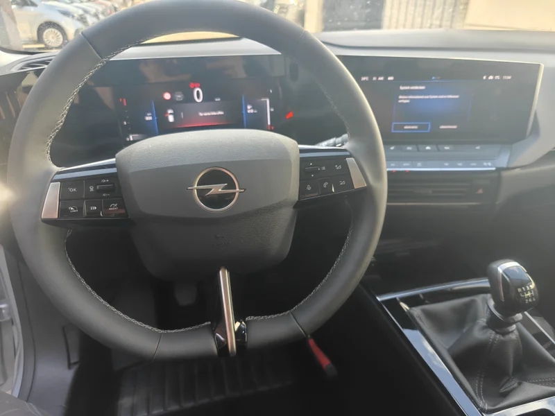 Opel Astra Sports Tourer 1.2 Turbo Business Edition – 40