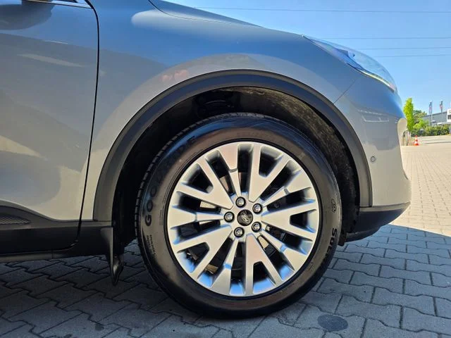 Ford Kuga – 13
