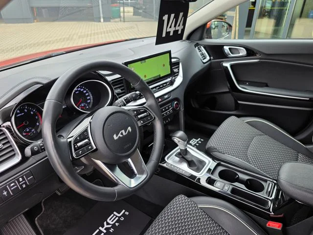 Kia XCeed – 29