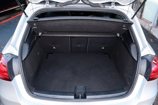 Mercedes-Benz A 180 – 8