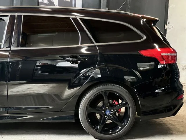 Ford Focus – 10
