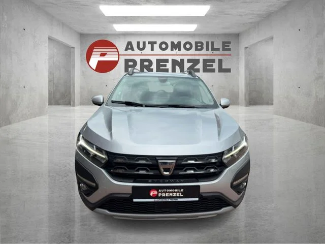 Dacia Sandero – 8