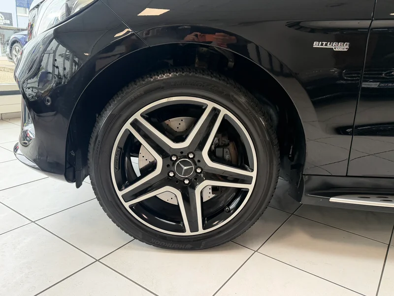 Mercedes-Benz GLE 43 AMG – 9