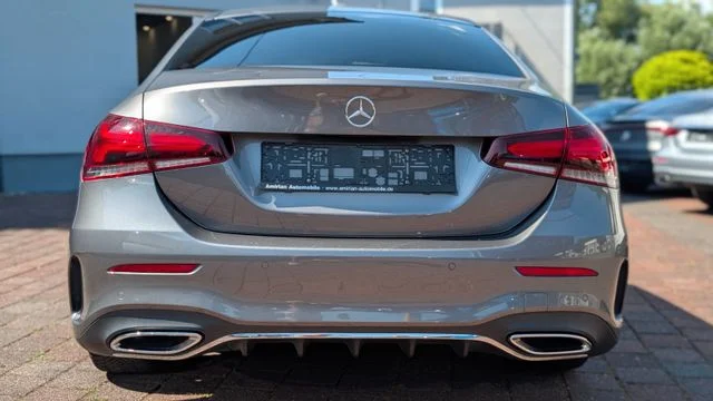 MERCEDES-BENZ A 200 – 4