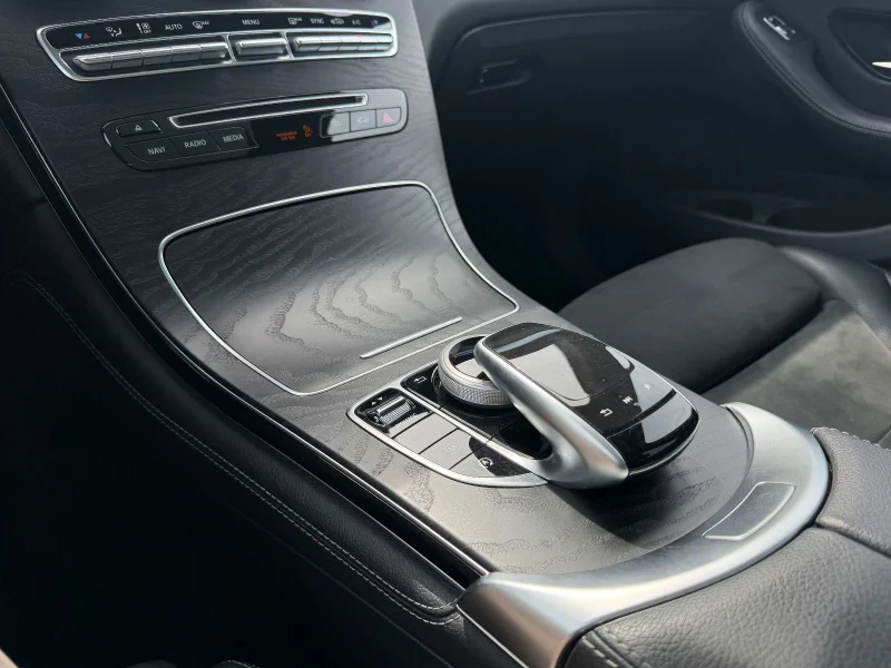 Mercedes-Benz GLC 350 – 23