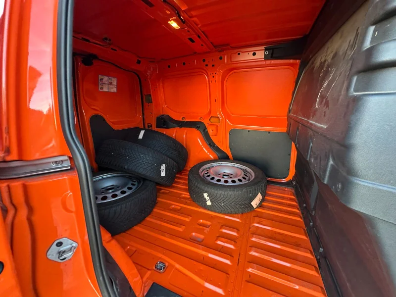 Volkswagen Caddy – 7