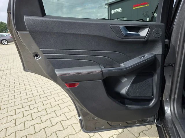 Ford Kuga – 28
