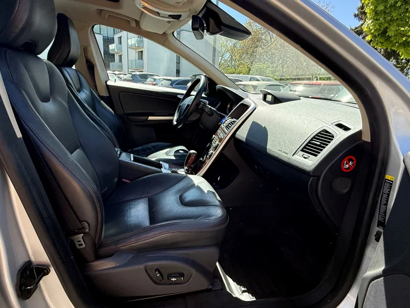 Volvo XC 60 – 14