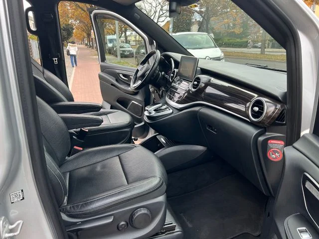Mercedes-Benz V 220 – 10