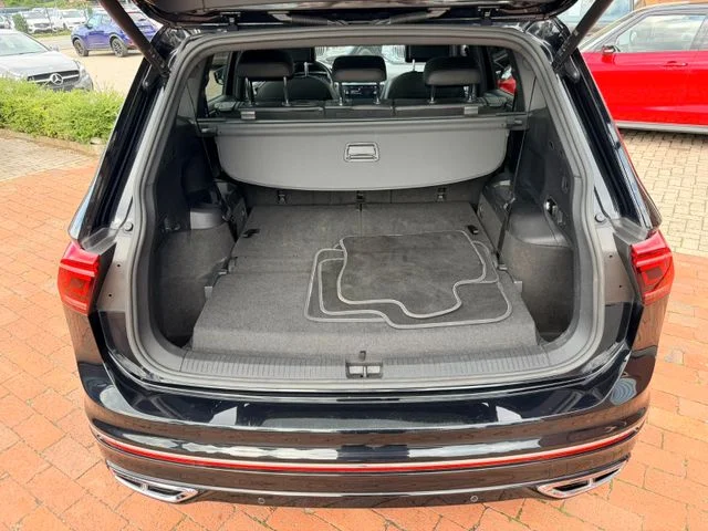 Volkswagen Tiguan Allspace – 12