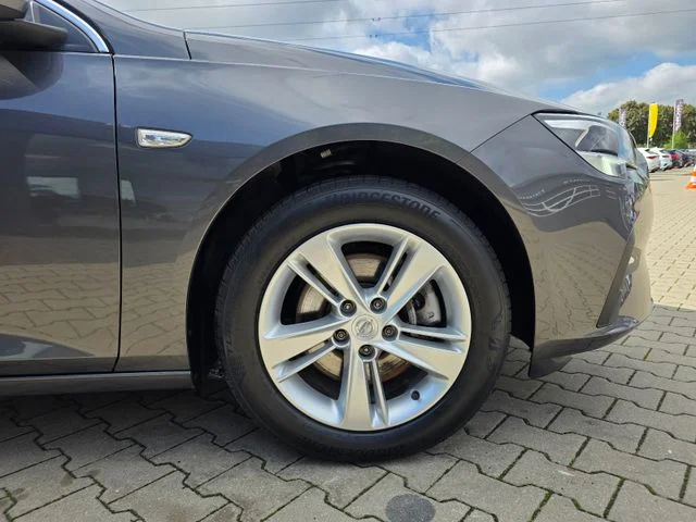 Opel Insignia – 16