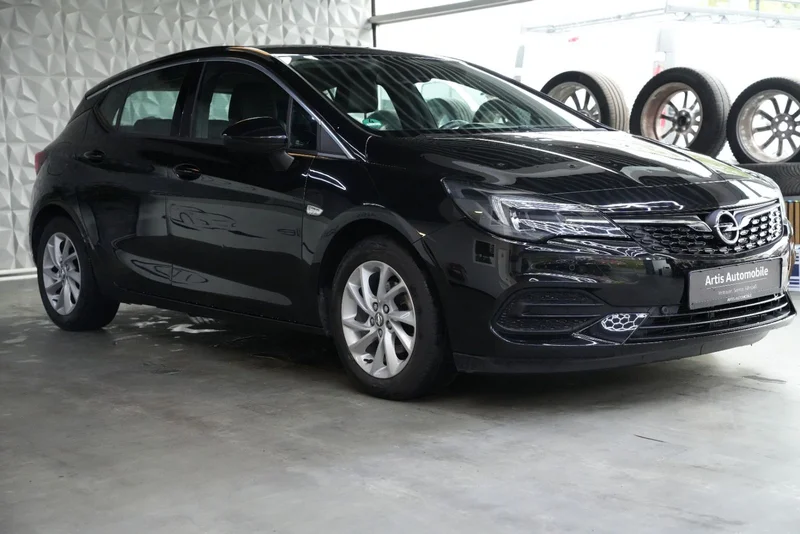 Opel Astra – 3