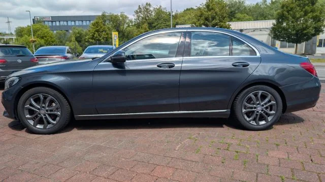 MERCEDES-BENZ C 200 – 2