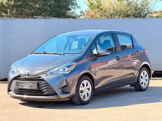 Toyota Yaris III (2011-) – 3