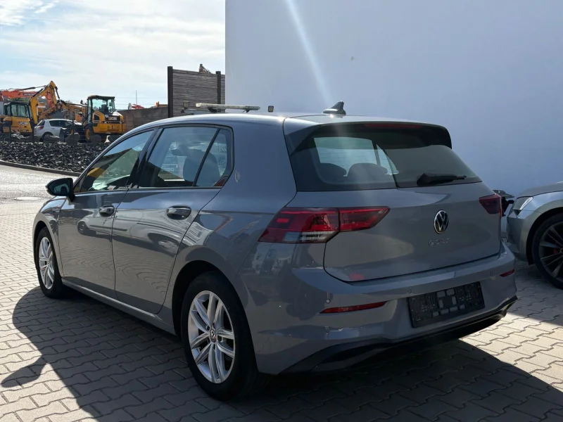 Volkswagen Golf – 4