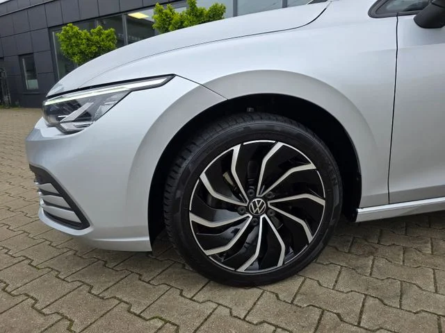 Volkswagen Golf – 15