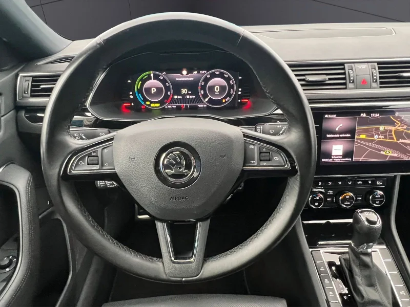 Škoda Superb – 10