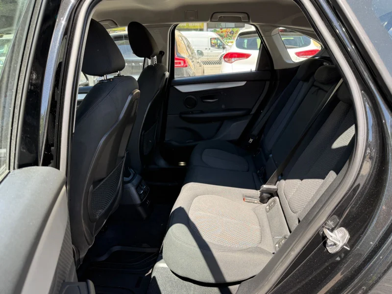 BMW 218 – 14