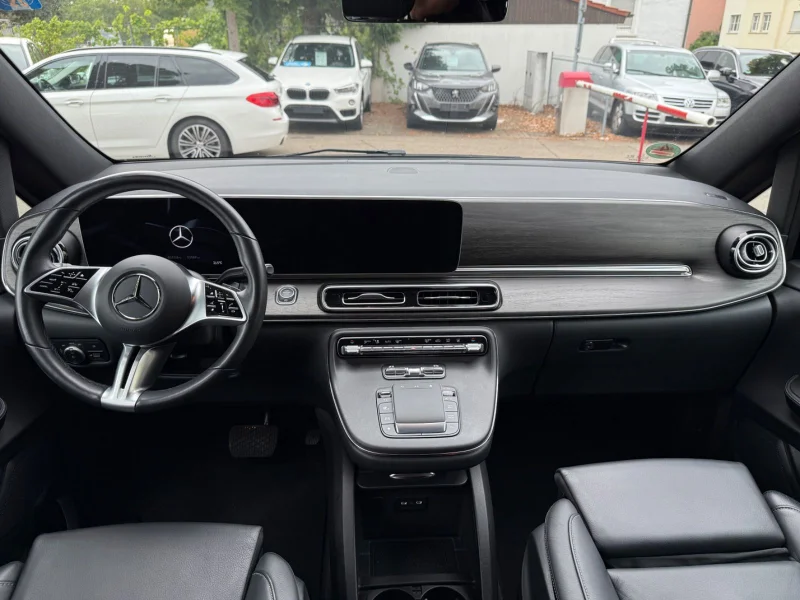 Mercedes-Benz V 300 – 14