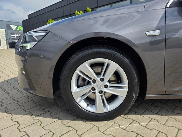 Opel Insignia – 15