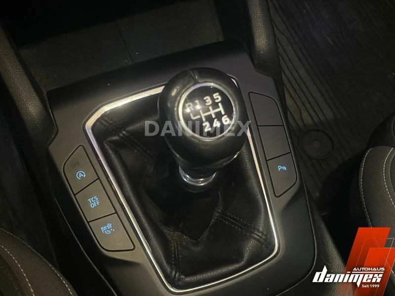 Ford Focus – 18