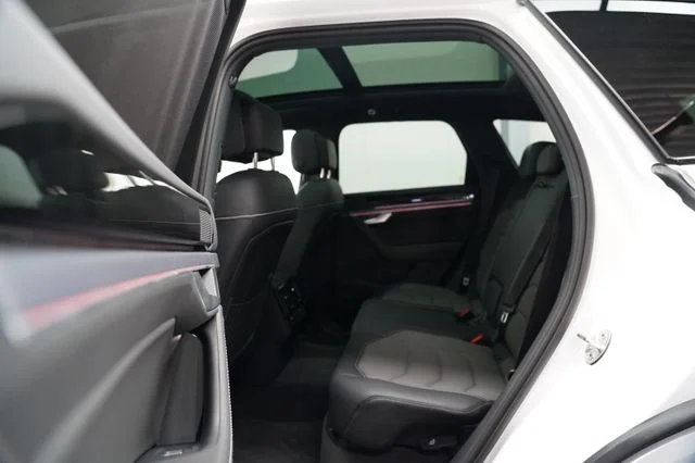 VW Touareg – 22