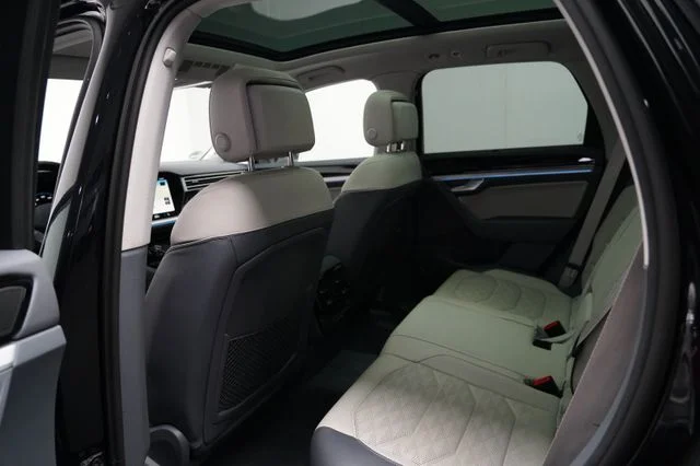VW Touareg – 22