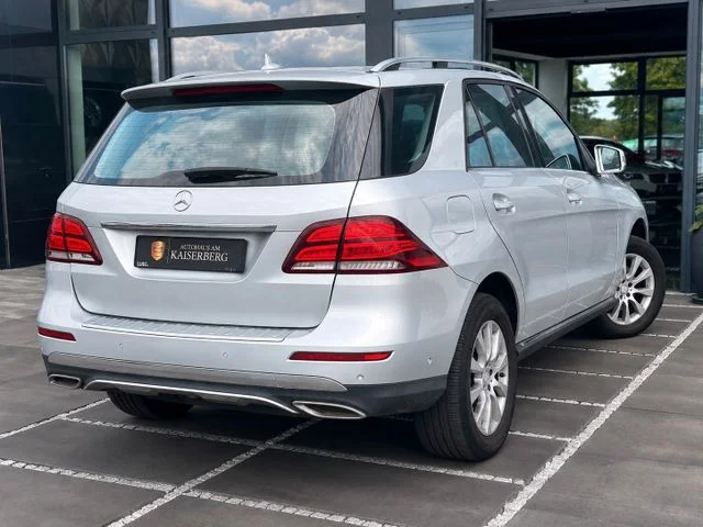 Mercedes-Benz GLE 250 – 5