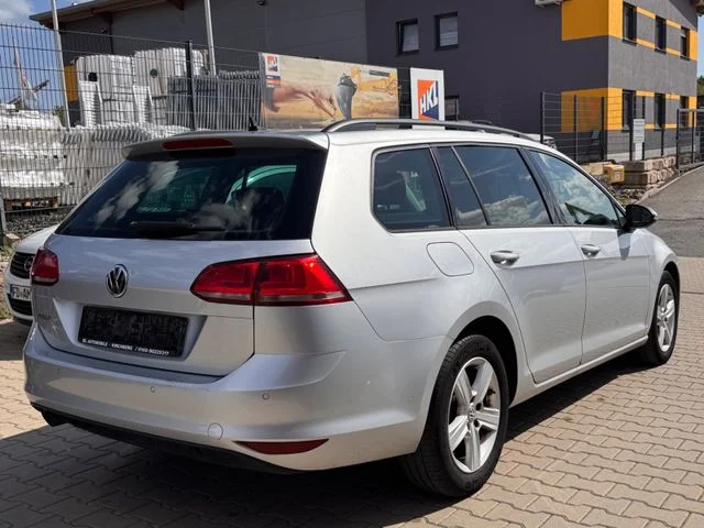 Volkswagen Golf – 3