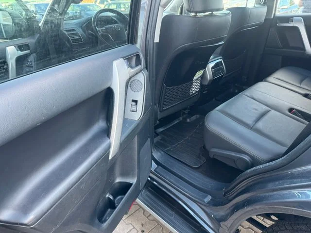 TOYOTA Land Cruiser – 15