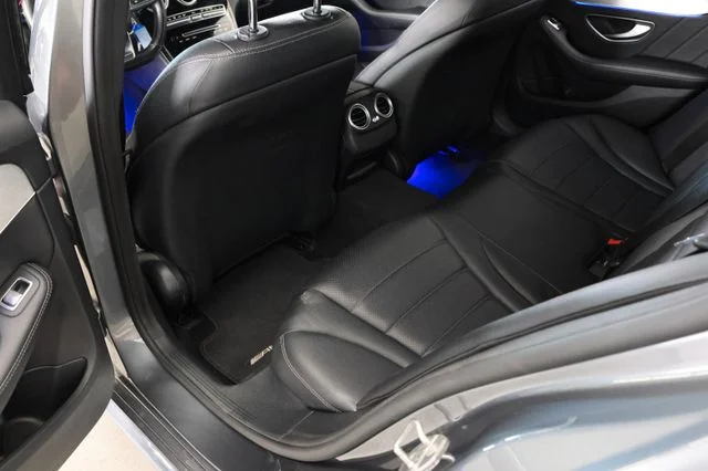 MERCEDES-BENZ C 250 – 12