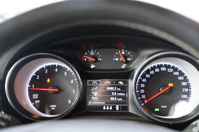 Opel Astra – 18