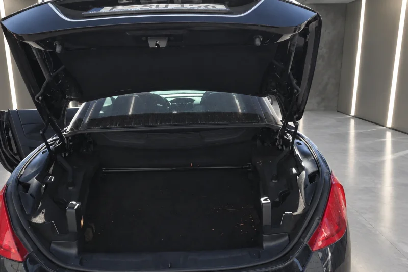 Peugeot 308 – 19