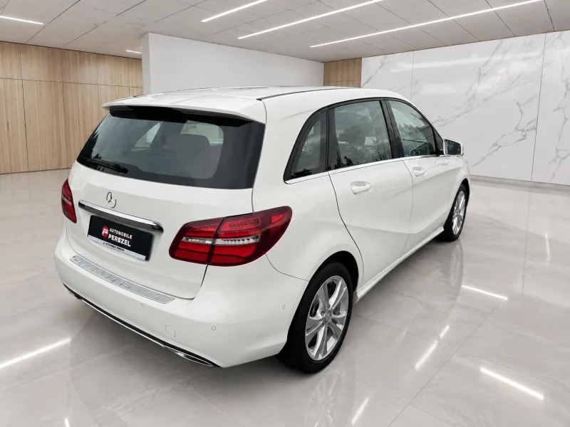 Mercedes-Benz B 220 – 5