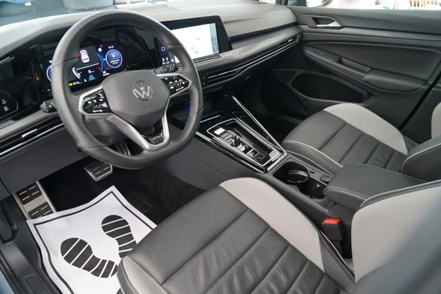 VW Golf – 12