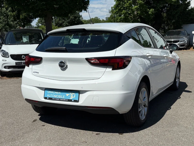 Opel Astra – 6
