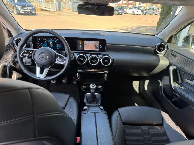 Mercedes-Benz A 200 – 22