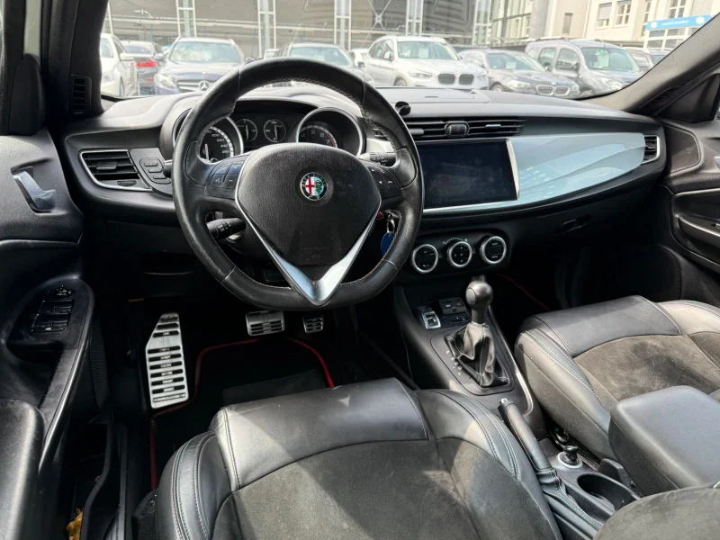 Alfa Romeo Giulietta – 10