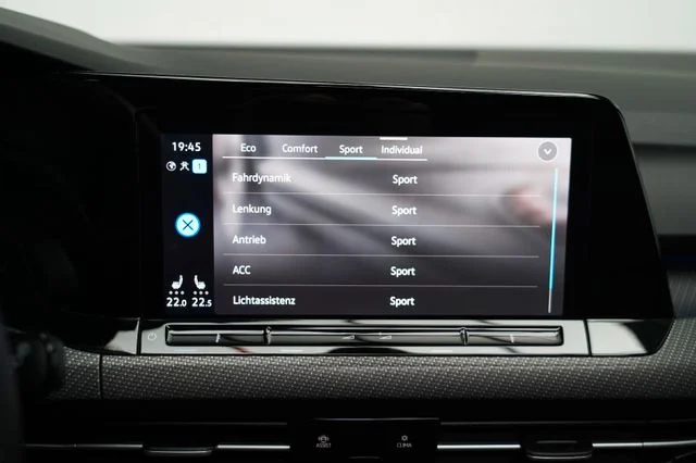 VW Golf – 26